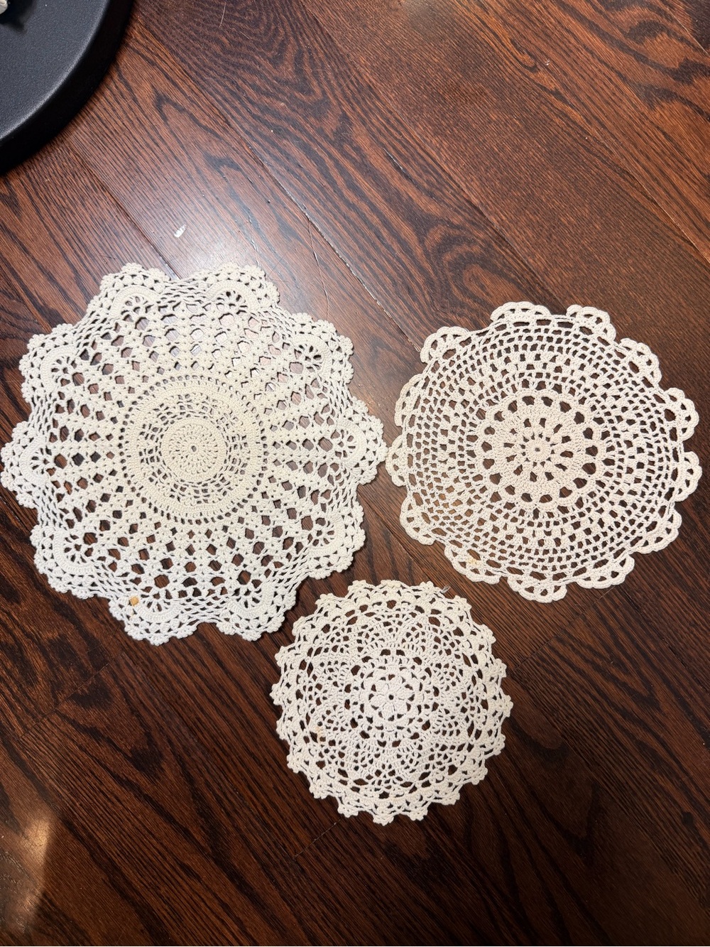 Set of 3Handmade Cotton Lace Doilies Table Placemats Crochet Cloth Round Knitted